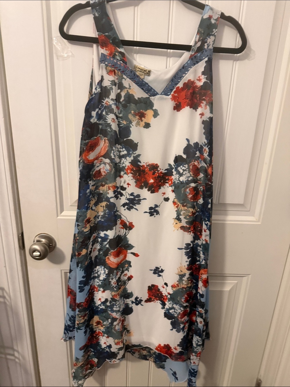 Energe White Mini Dress with Blue & Red Floral Print size medium